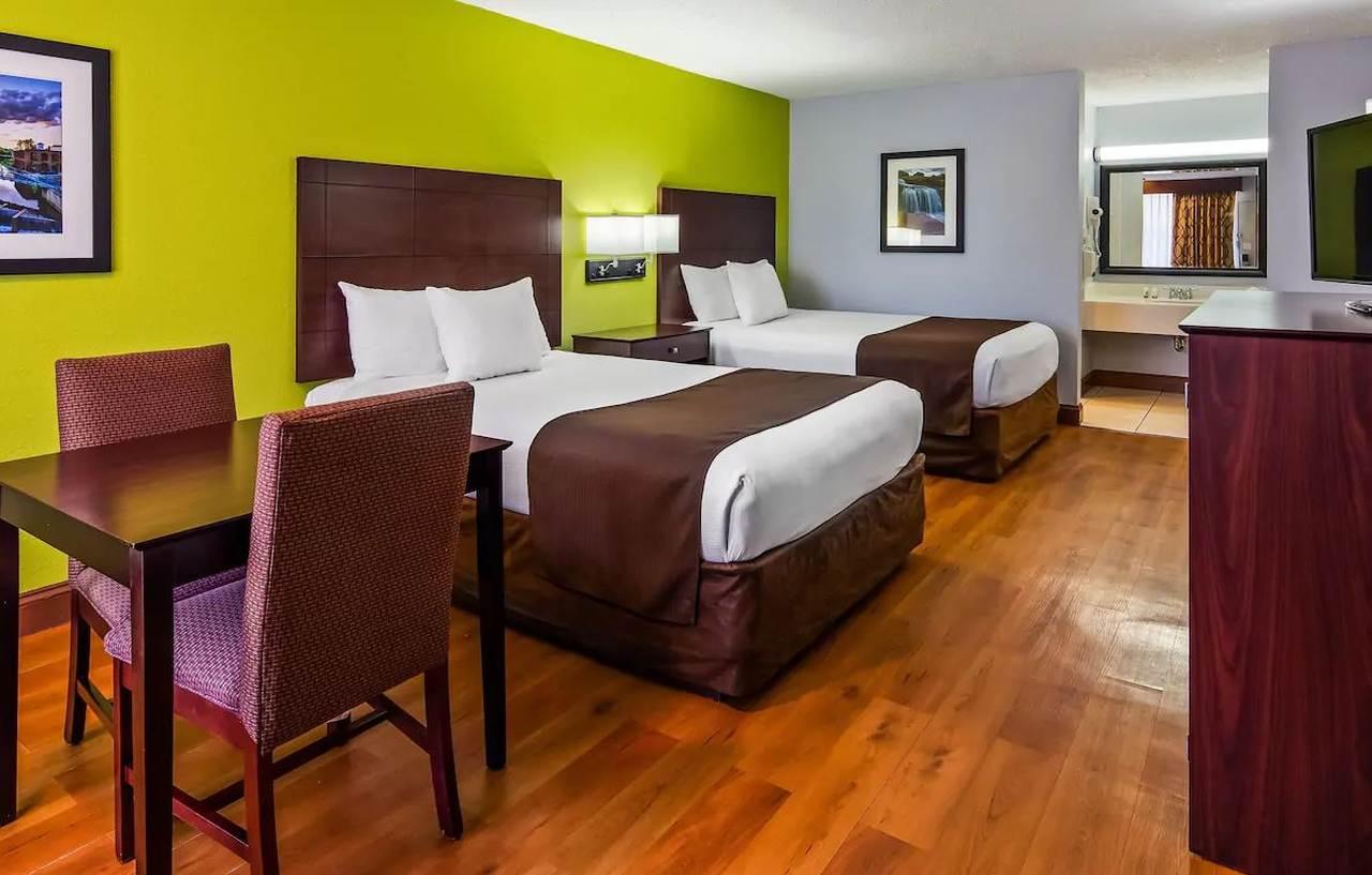 Best Western Greenville Airport Buitenkant foto