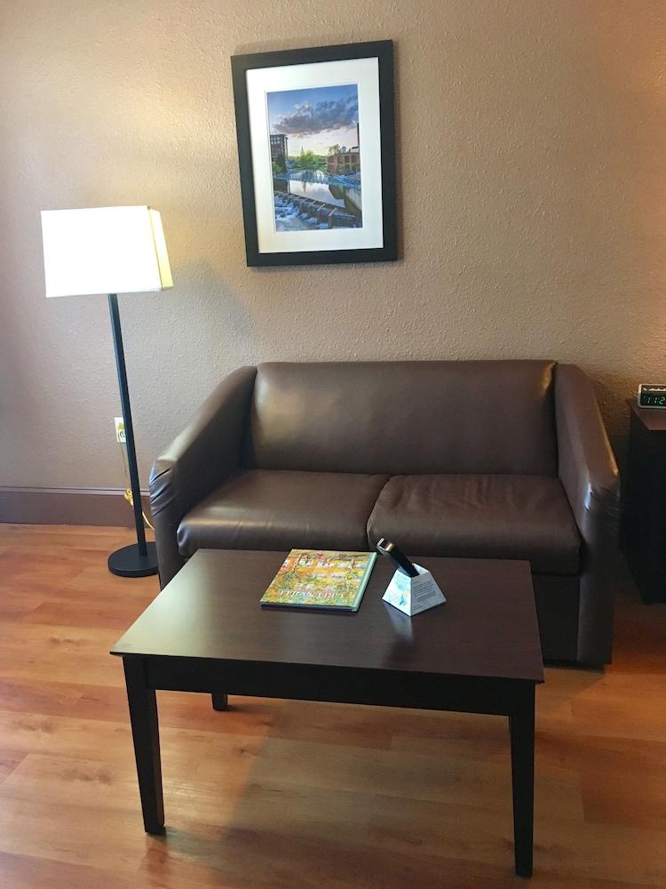 Best Western Greenville Airport Buitenkant foto