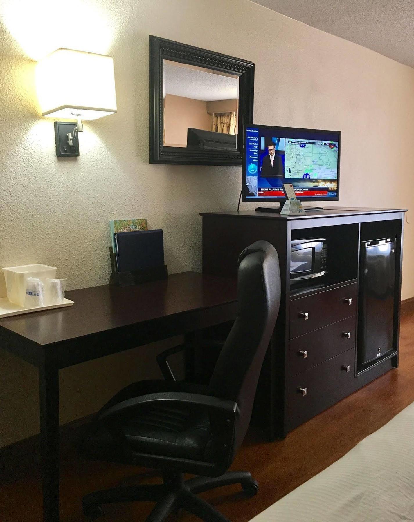 Best Western Greenville Airport Buitenkant foto